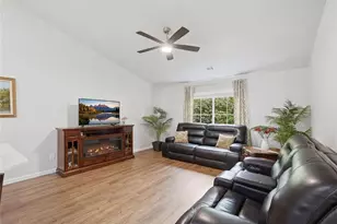 6630 Brittney Ln, Cumming, GA 30040 - Photo 5