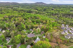 6630 Brittney Ln, Cumming, GA 30040 - Photo 27