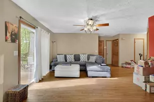 3180 Halifax Dr, Cumming, GA 30041 - Photo 9