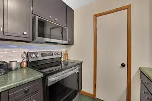 3180 Halifax Dr, Cumming, GA 30041 - Photo 13