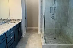 6435 Halcyon Garden Dr, Alpharetta, GA 30005 - Photo 9