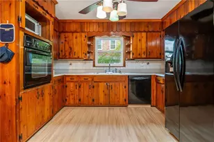 2876 Bob White Dr SW, Atlanta, GA 30311 - Photo 15