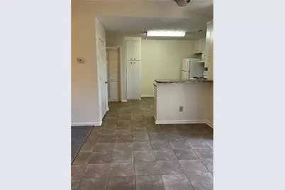 7025 Brentwood Court, Riverdale, GA 30296 - Photo 5