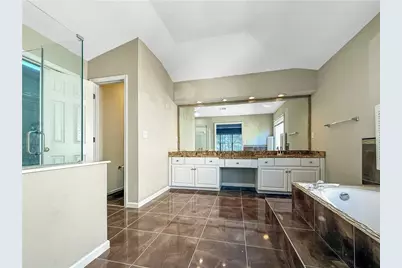 10650 Hawkhurst Way, Johns Creek, GA 30097 - Photo 19