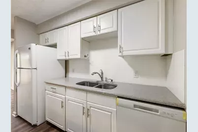 605 Candler Street, Gainesville, GA 30501 - Photo 15