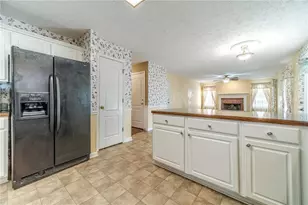 1545 Summit Pond Cir, Loganville, GA 30052 - Photo 21