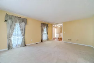 1545 Summit Pond Circle, Loganville, GA 30052 - Photo 9