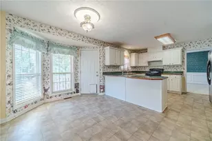 1545 Summit Pond Cir, Loganville, GA 30052 - Photo 23