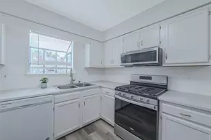 116 Grayland Pl, Lawrenceville, GA 30046 - Photo 3