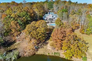 15385 Tullgean Dr, Alpharetta, GA 30004 - Photo 3