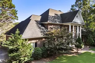 15385 Tullgean Dr, Alpharetta, GA 30004 - Photo 11