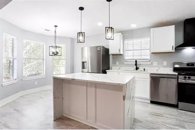 5440 Mayfair Crossing Drive, Lithonia, GA 30038 - Photo 9