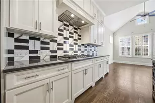 1117 Cordia Ave, Atlanta, GA 30318 - Photo 9