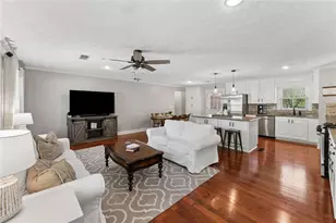 668 Debra Dr, Marietta, GA 30066 - Photo 9