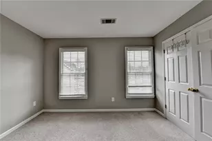 1015 Rowe Oak Cir, Lawrenceville, GA 30043 - Photo 39