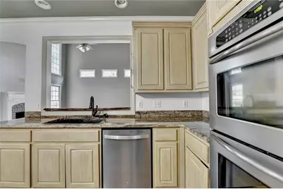 1015 Rowe Oak Circle, Lawrenceville, GA 30043 - Photo 33