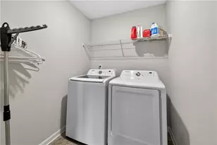 6497 Crosscreek Ln, Flowery Branch, GA 30542 - Photo 23