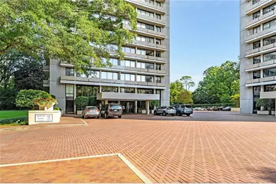 2575 Peachtree Road NE #6H, Atlanta, GA 30305 - Photo 61