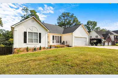386 Waterfront Drive, McDonough, GA 30253 - Photo 5