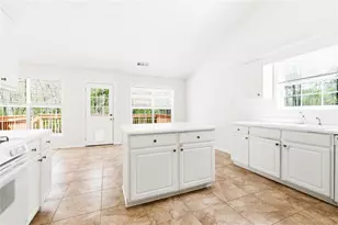 100 Jackson Bluff Ct, Lawrenceville, GA 30044 - Photo 13