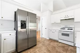 100 Jackson Bluff Ct, Lawrenceville, GA 30044 - Photo 15