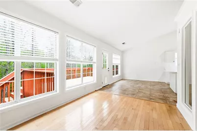 100 Jackson Bluff Court, Lawrenceville, GA 30044 - Photo 9