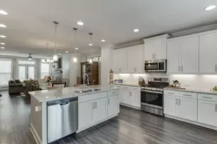 1422 Wisteria Wall Dr, Suwanee, GA 30024 - Photo 9