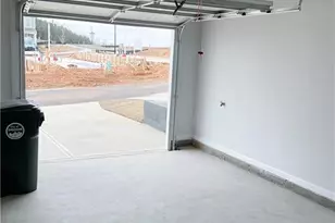 479 Crown Dr, Emerson, GA 30137 - Photo 21