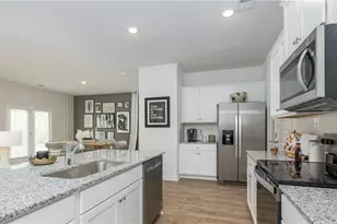 5435 Baybrook Cir, College Park, GA 30349 - Photo 11