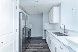 3040 Peachtree Rd, Atlanta, GA 30305 - Photo 9