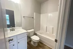 2623 Hedgeway Cir, Kennesaw, GA 30144 - Photo 9