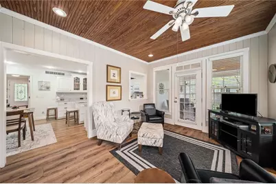 3851 Meadow Lane, Marietta, GA 30062 - Photo 5