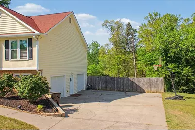 22 Farmbrook Drive SW, Cartersville, GA 30120 - Photo 3