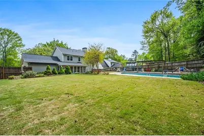 180 Forest Lane NW, Marietta, GA 30064 - Photo 29