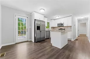 172 Mona Pl, Dallas, GA 30132 - Photo 7