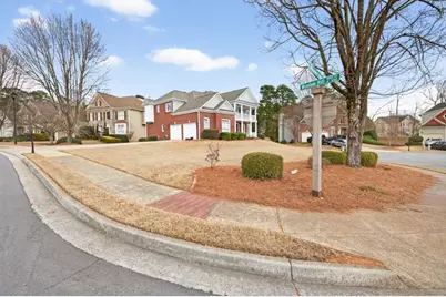 4207 Wyndam Hill Drive, Suwanee, GA 30024 - Photo 9