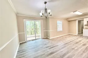 1042 Ascot Ct, Riverdale, GA 30296 - Photo 5