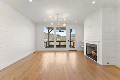 35 Cottonwood Street, Clayton, GA 30525 - Photo 11