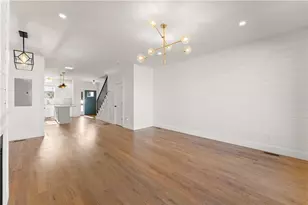 35 Cottonwood St, Clayton, GA 30525 - Photo 13