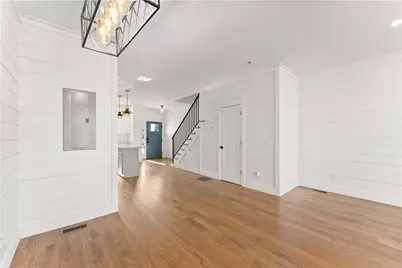 35 Cottonwood Street, Clayton, GA 30525 - Photo 9