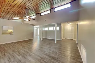 2330 Post Creek Ct, Marietta, GA 30062 - Photo 3