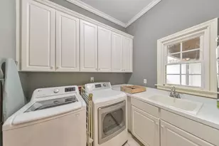 3901 Hazelhurst Dr, Marietta, GA 30066 - Photo 21