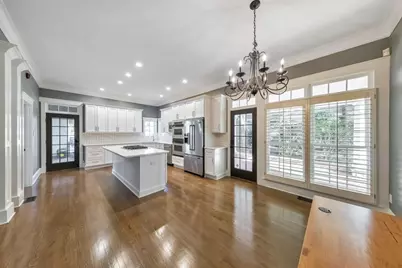 3901 Hazelhurst Drive, Marietta, GA 30066 - Photo 11