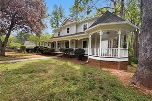 4479 Alpine Ct, Snellville, GA 30039 - Photo 9