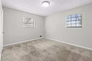 559 Autumn Dr, Riverdale, GA 30274 - Photo 19