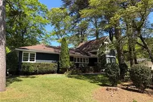 358 Peevy St, Buford, GA 30518 - Photo 3