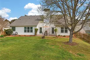 5592 Thistledown Terrace, Sugar Hill, GA 30518 - Photo 57