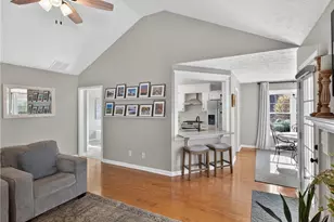 5592 Thistledown Terrace, Sugar Hill, GA 30518 - Photo 15