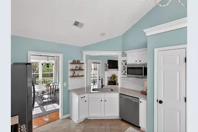 5592 Thistledown Terrace, Sugar Hill, GA 30518 - Photo 33