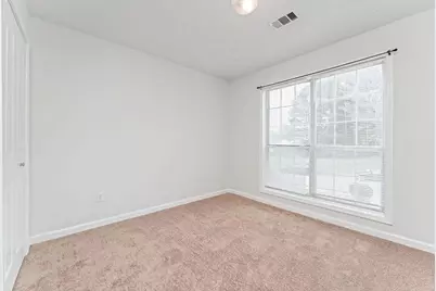 310 Pebblestone Drive, Loganville, GA 30052 - Photo 13